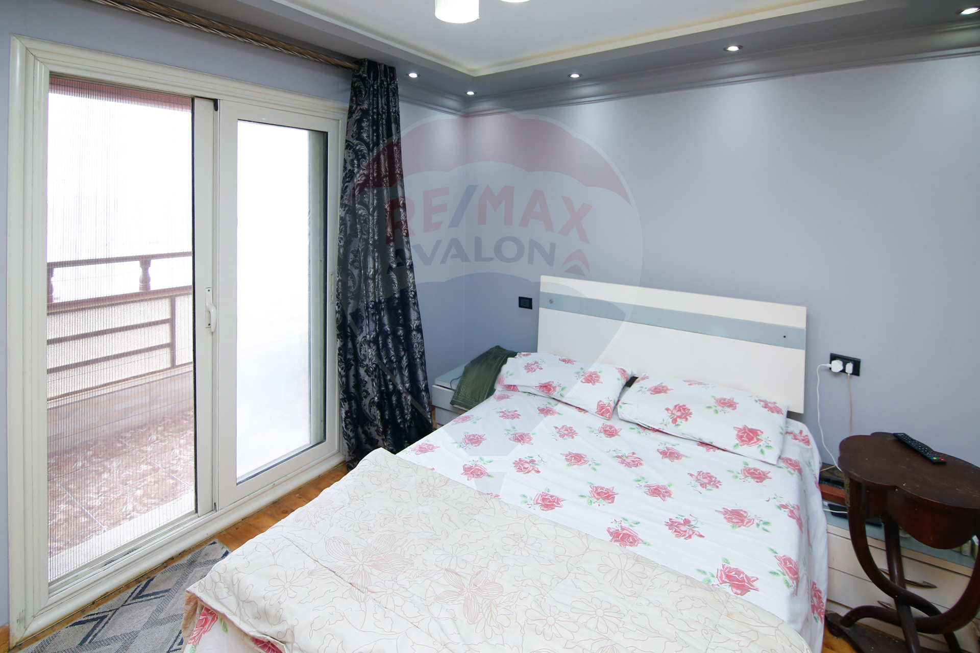 Duplex Apartment For Sale 250 m sidi beshr (Steps from Mohamed Naguib Square)