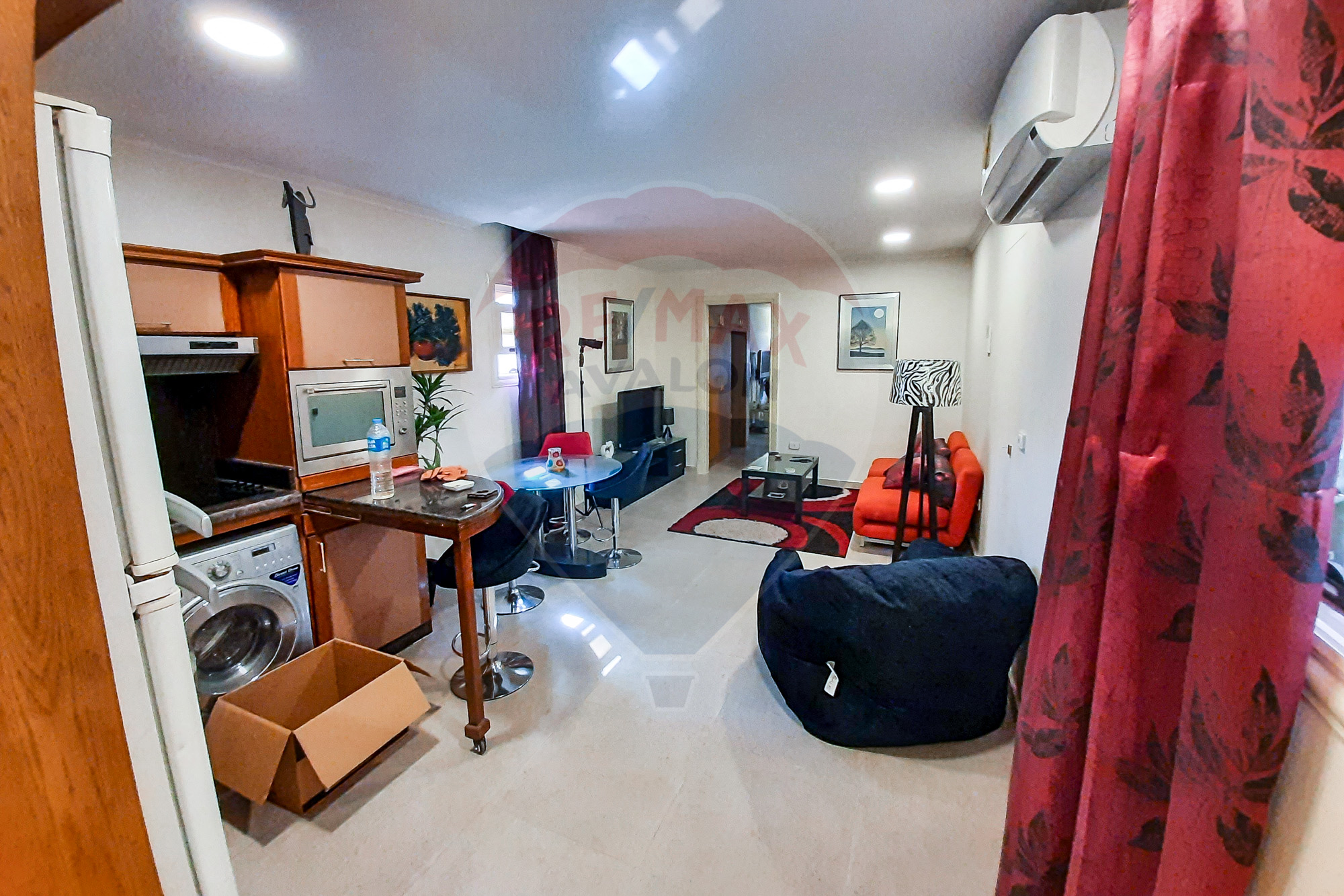 Furnished Studio For Rent 90 m El Azarita ( steps from the sea )