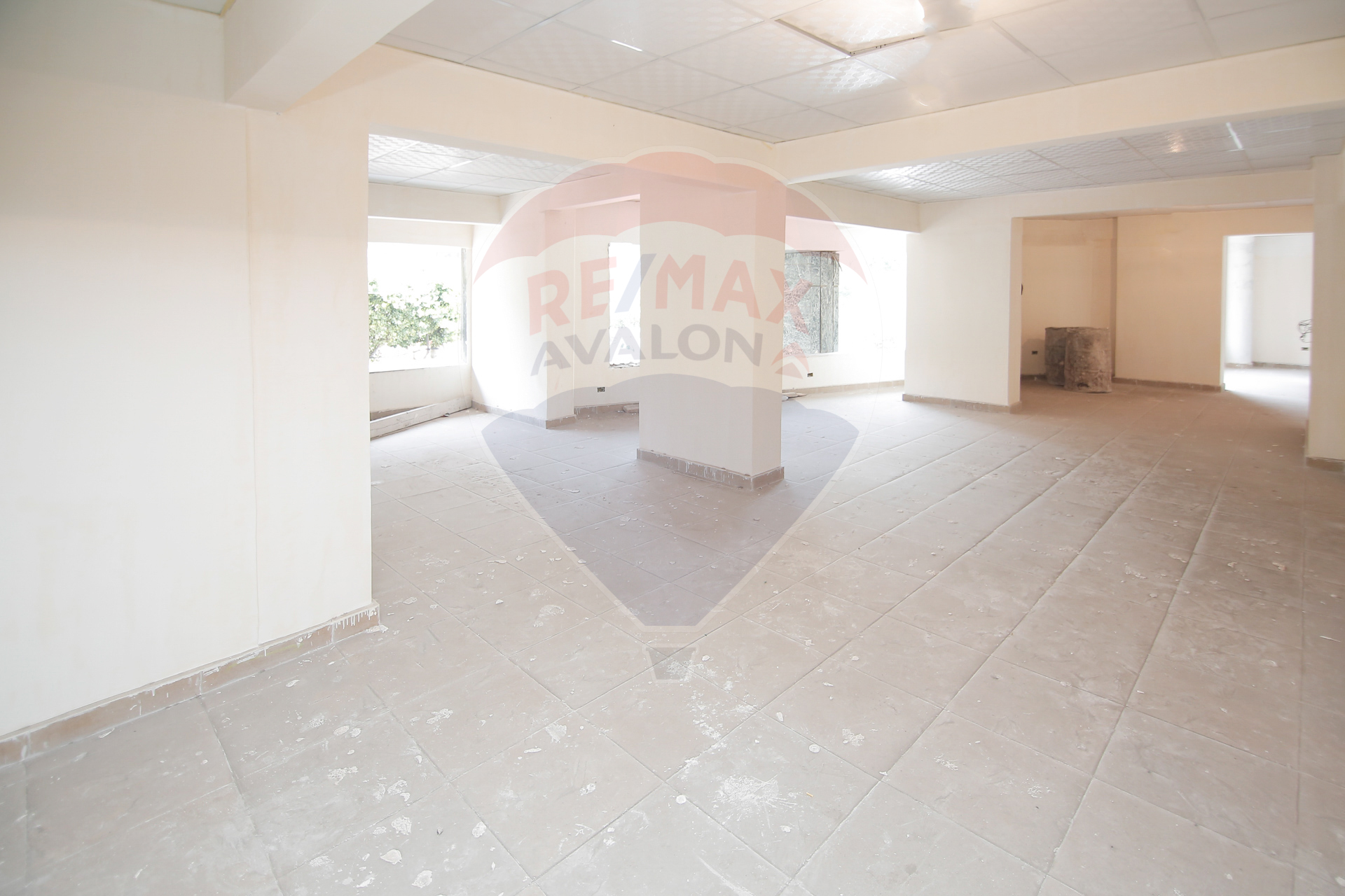 Ground floor store + Mizzane for rent 250 m Kafr Abdo (Steps away from El lenby garden)