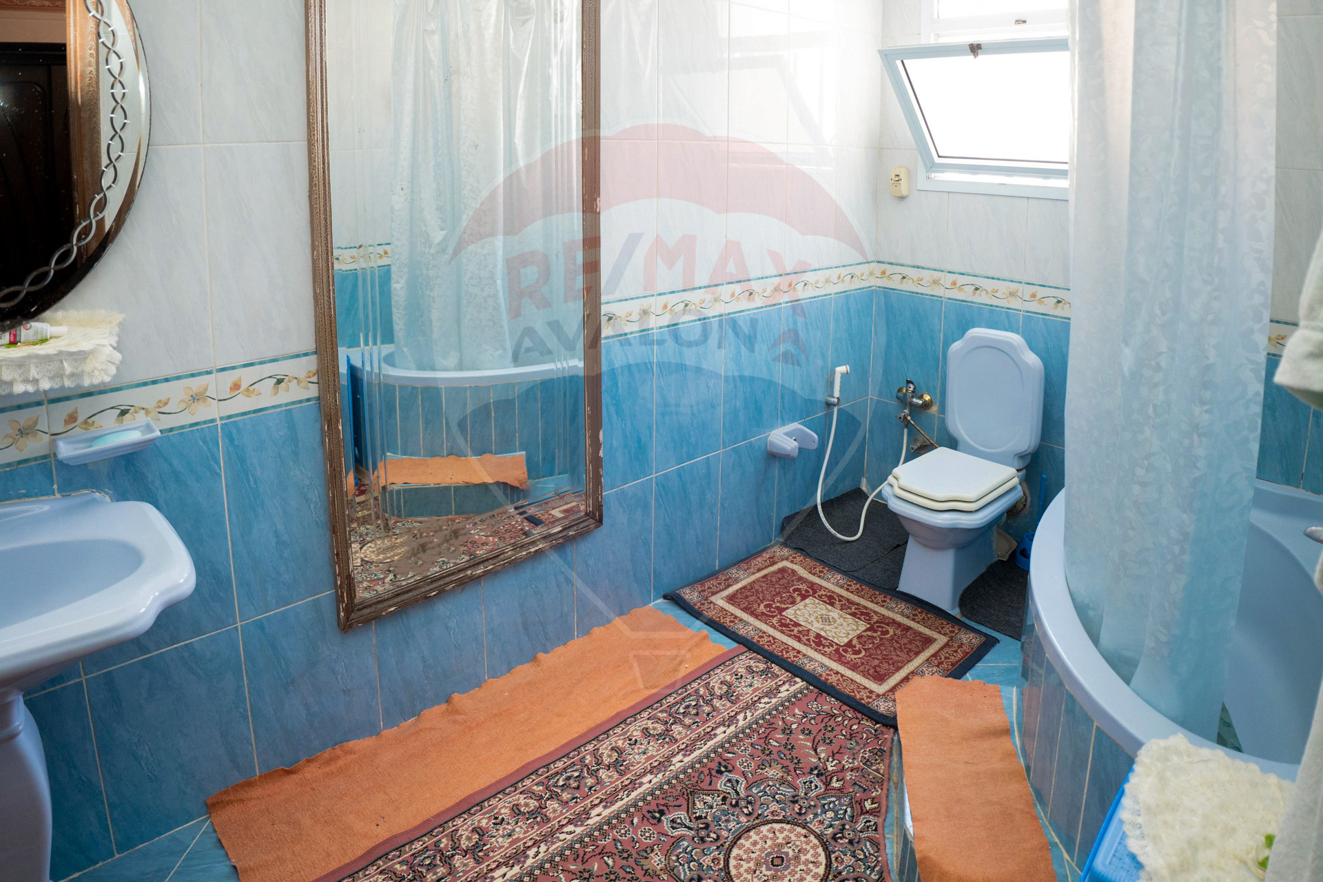 Apartment for sale 400 m Fleming (Al-Fath St. - directly on the tram)