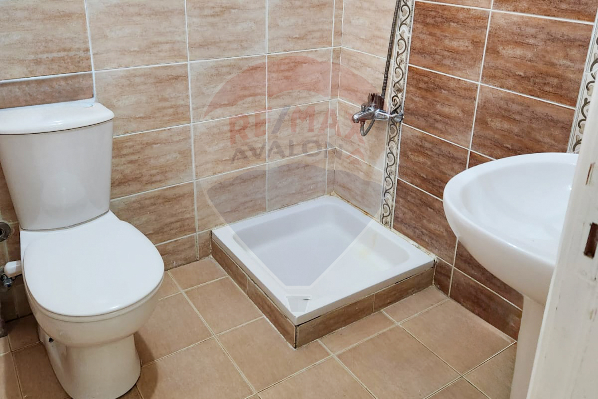 Chalet + garden for sale North coast (Marseille Beach 2) 155 m