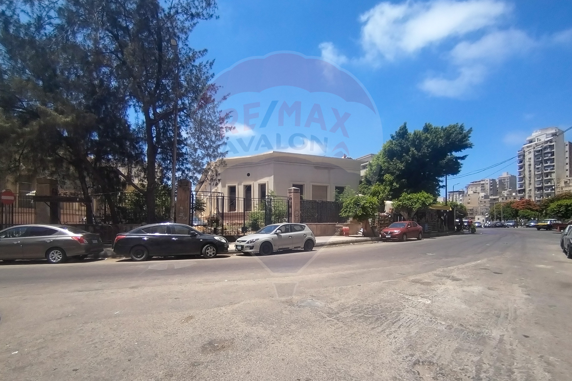Shop for sale 12 m Camp Caesar (Ahmed Qamha St.)