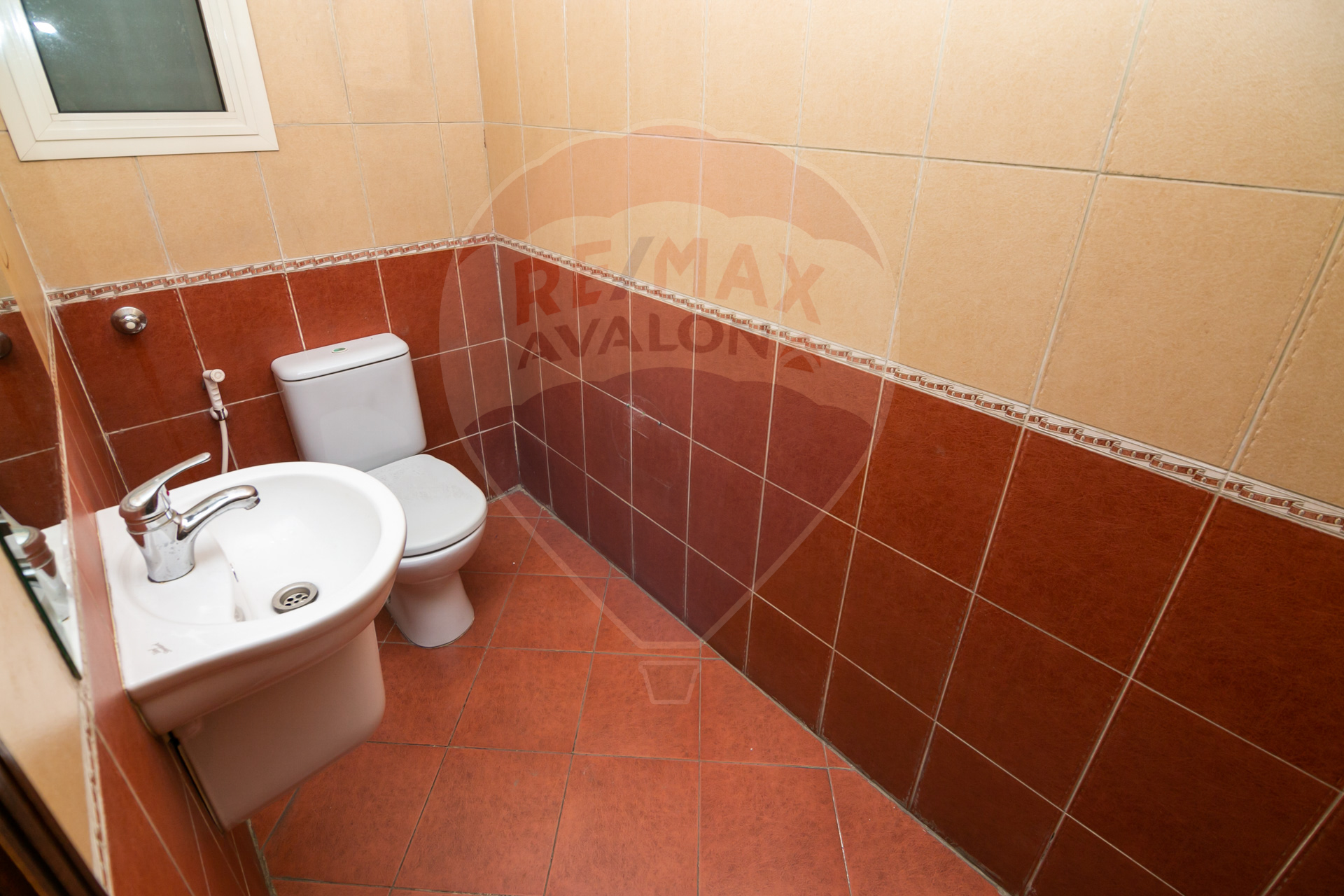 Administrative Apartment for Rent 370 m Smouha (Fawzi Moaaz St)
