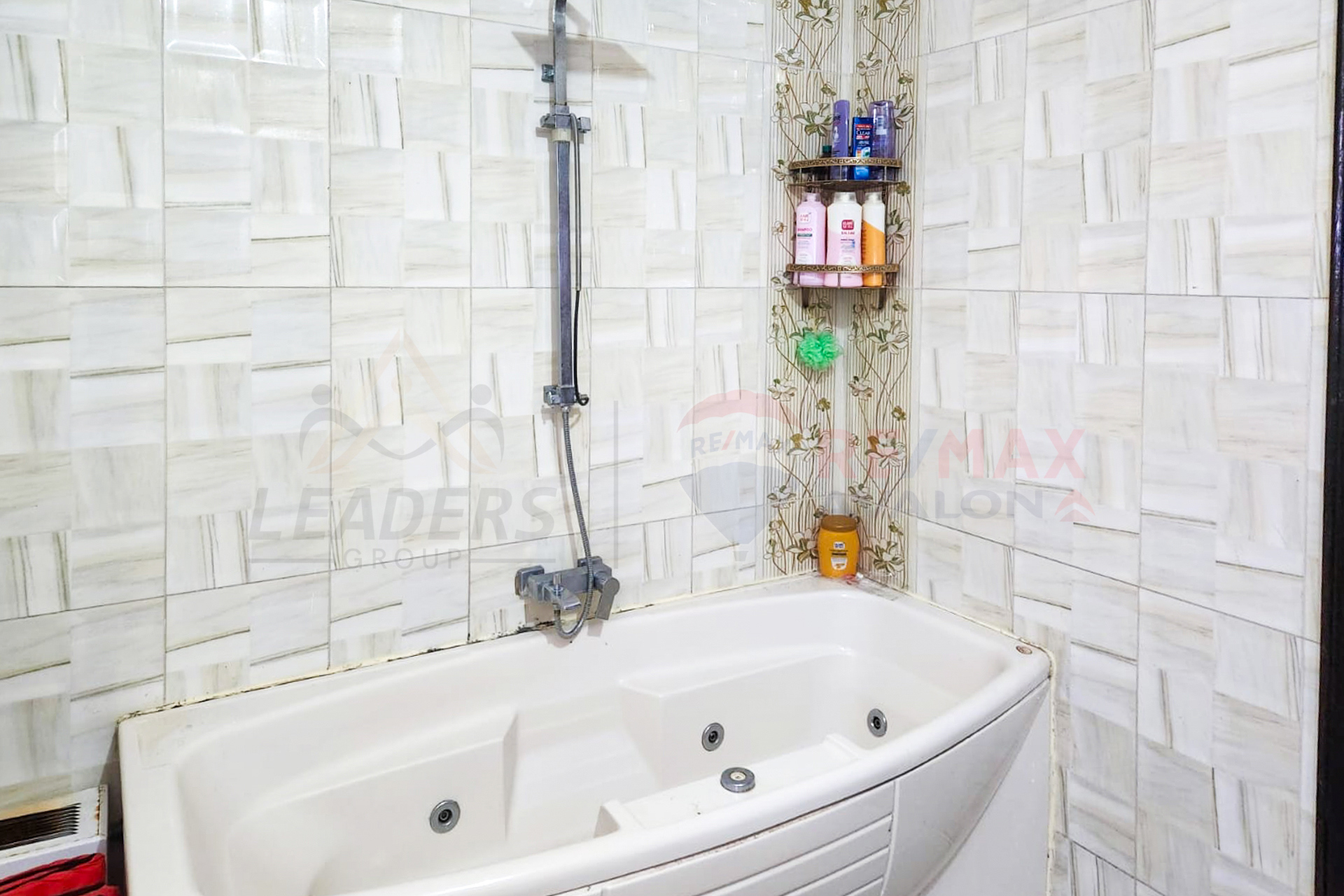 Apartment for sale, 175 m Gleem (Notre Dame St.)
