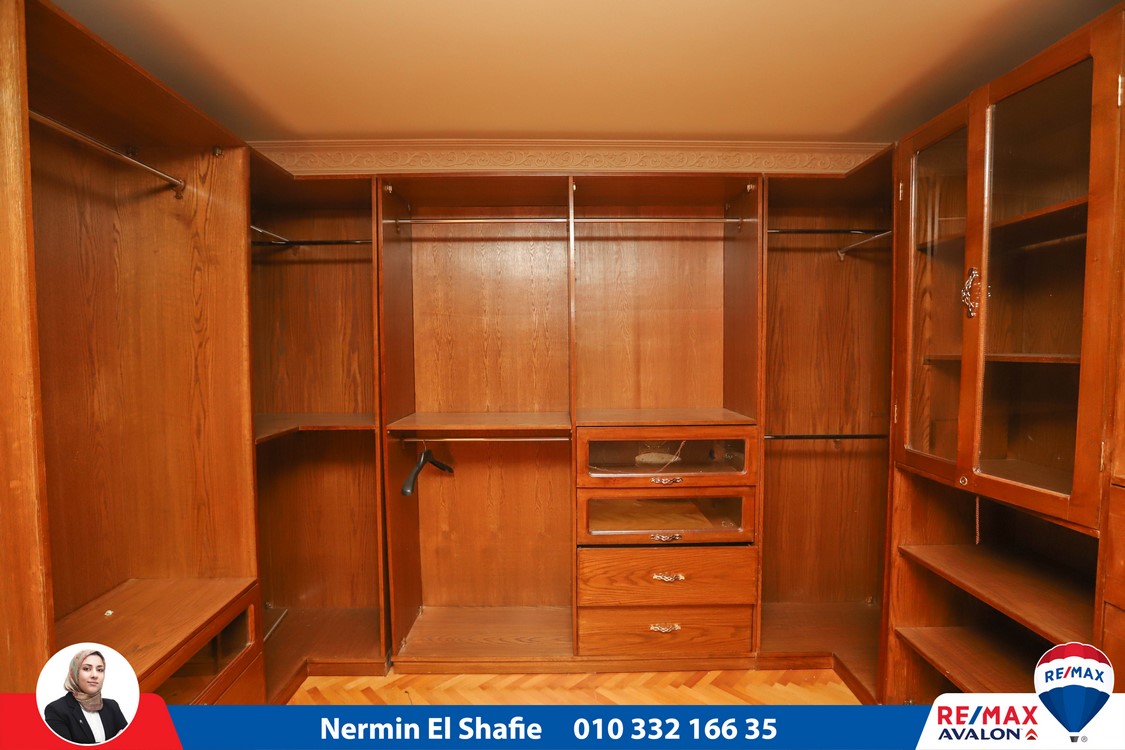 Apartment for sale 295 Smouha (Kamal Eldein Salah St- Villaes area)