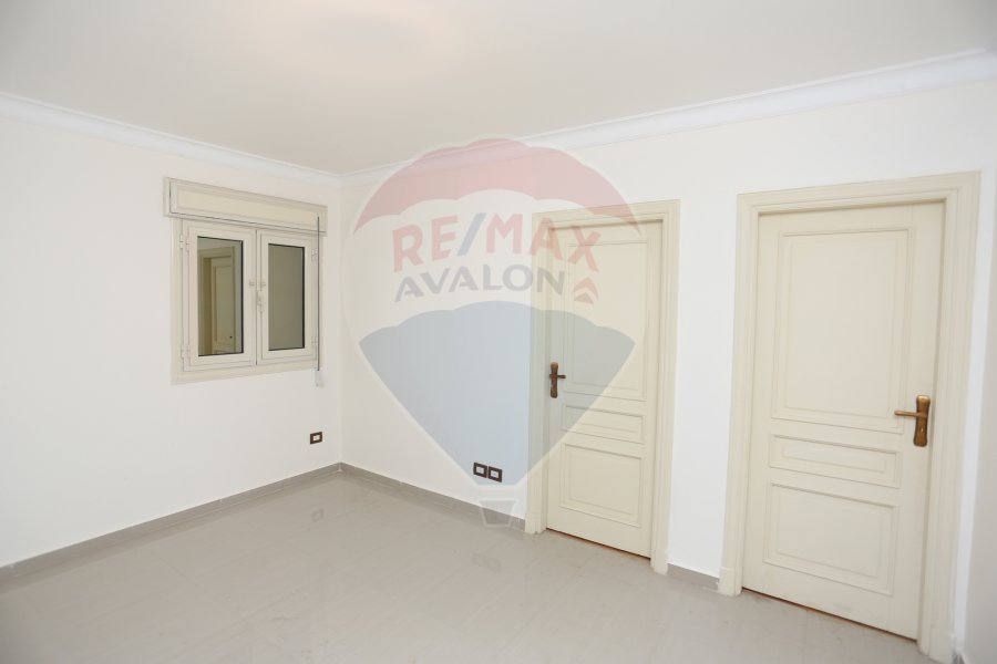 Apartment for Rent 245 m Smouha (Moustafa Kamel St)