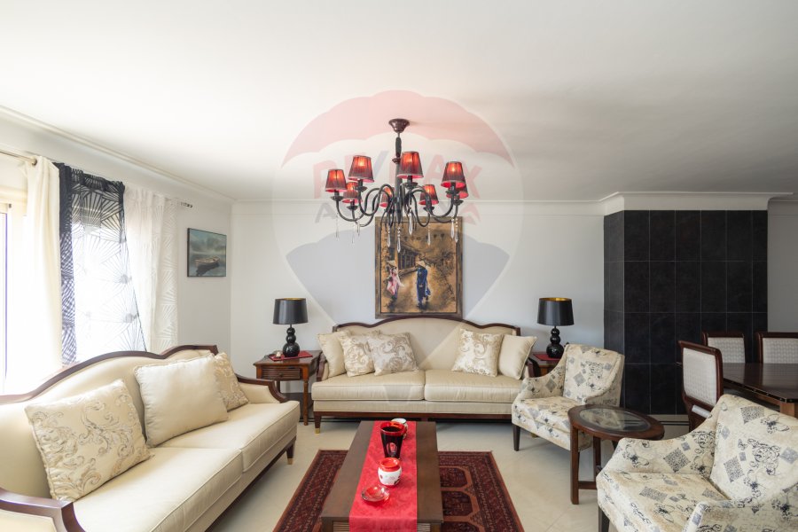 Apartment for sale 220 m Smouha (Kirosez Building)