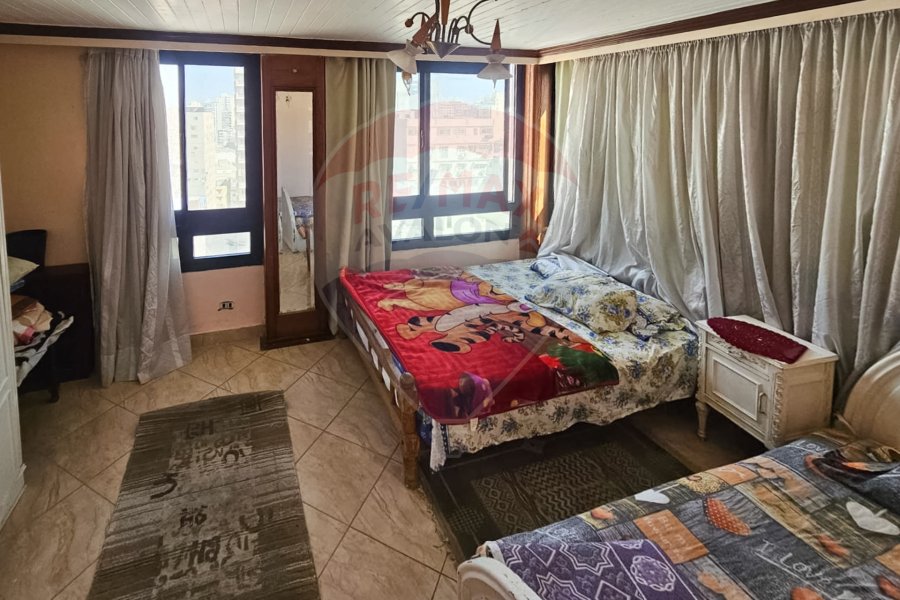 Apartment for sale 135 m Saba Basha (directly on the tram)