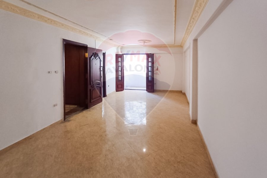 Apartment for sale 110 m Louran (Between Al-Eqbal St. and Shaarawy St.)