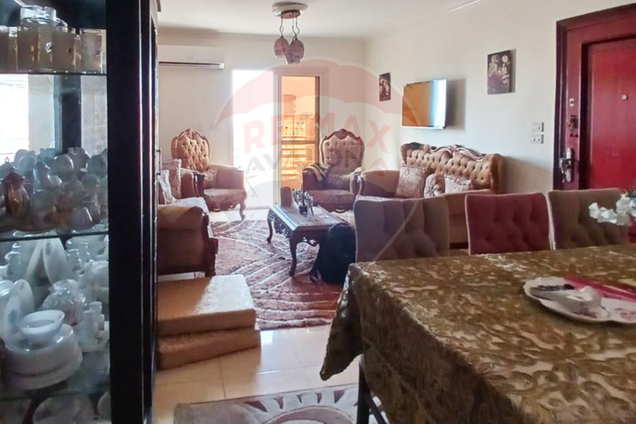 Apartment for sale 140 m Moharam Bek (Branched from Green St)