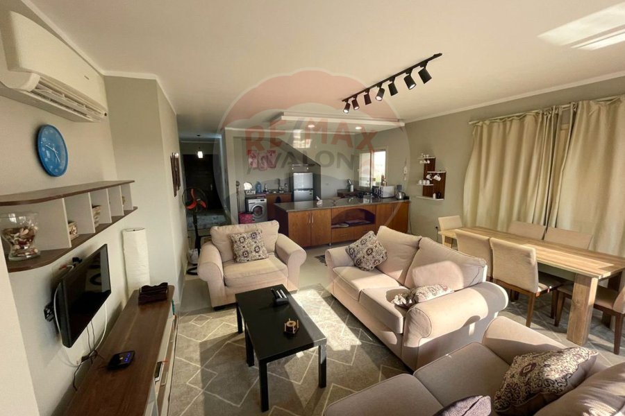 Penthouse for sale (Hacienda Bay) 234 m