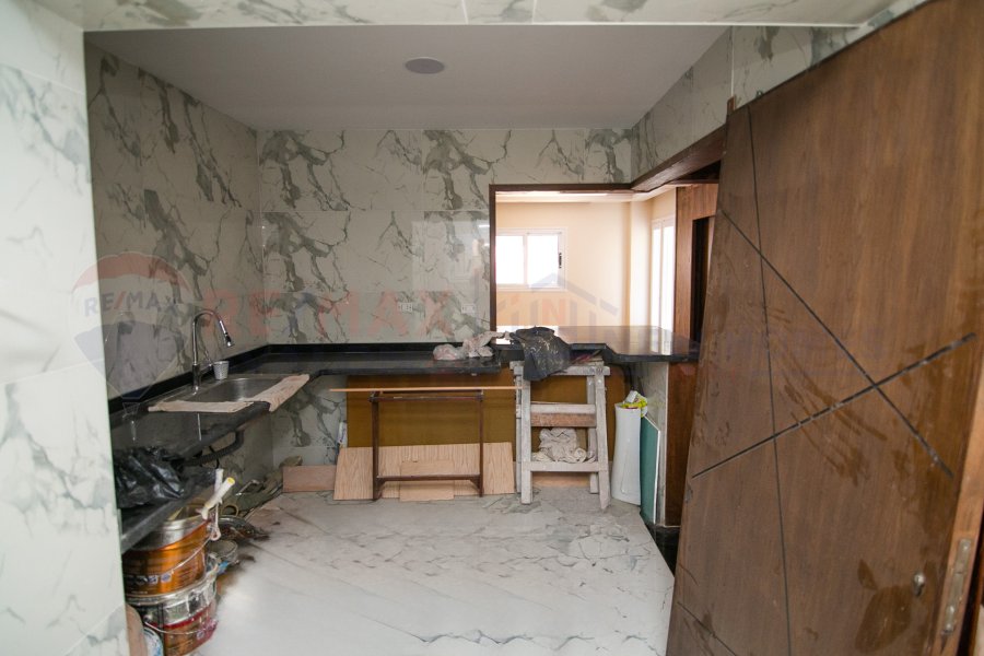 Apartment for sale 200 m Louran (Shaarawy St.)
