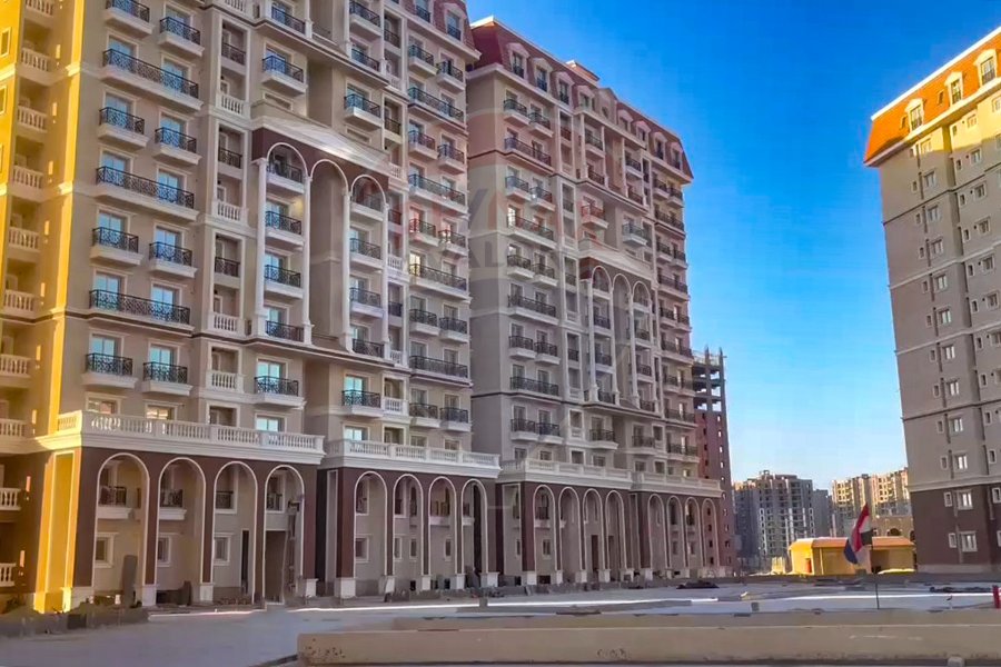 Stand alone villa for sale 390 m (Sawary)