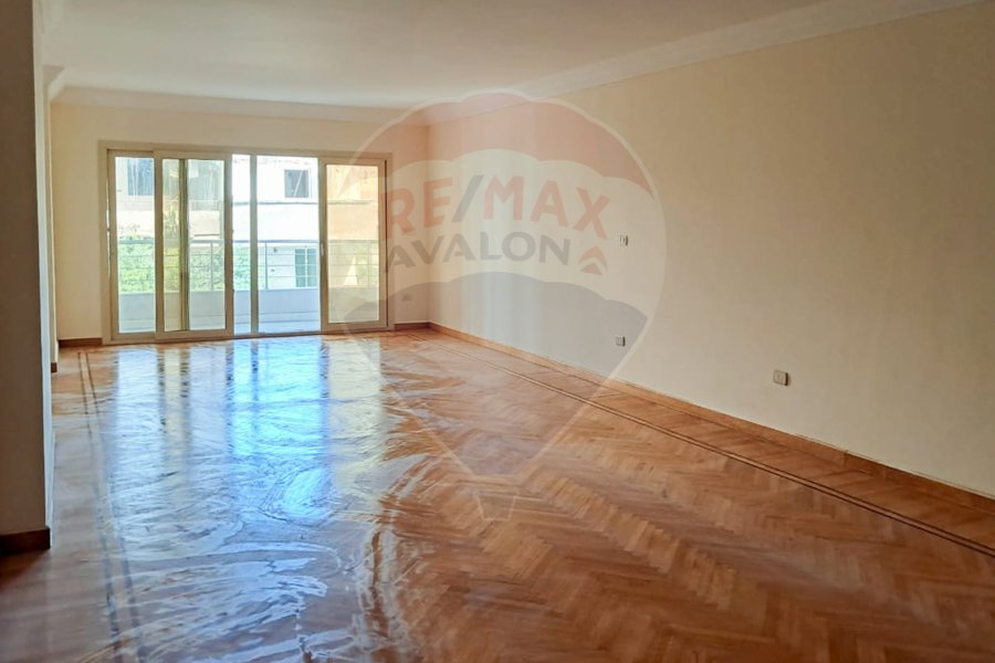 Apartment for rent 181 m Smouha (Edmon Vermon Street)