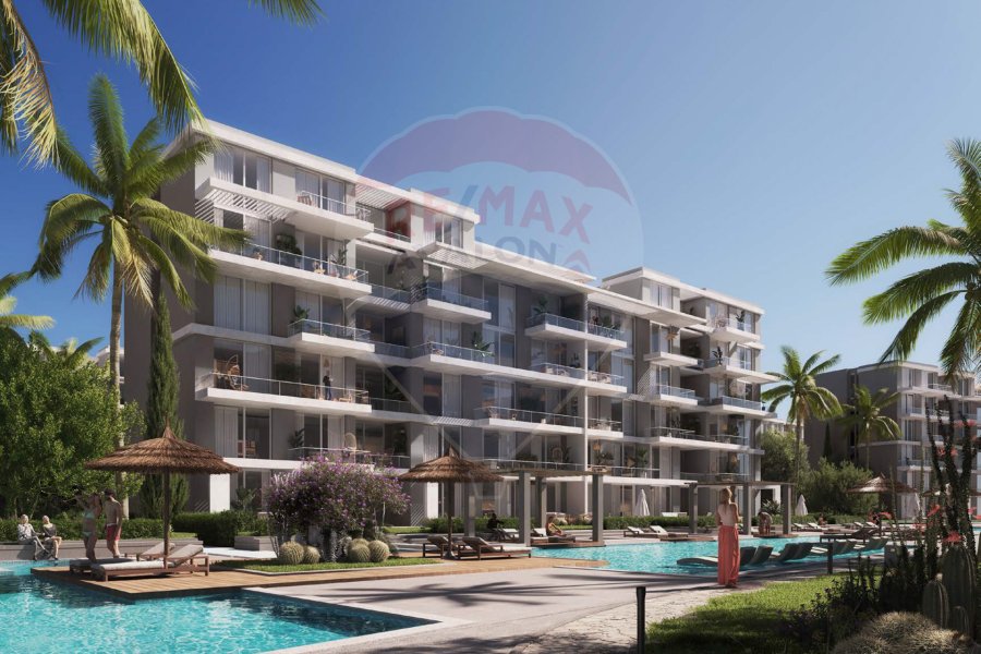Chalet for sale (Hacienda Bay) 156 m -