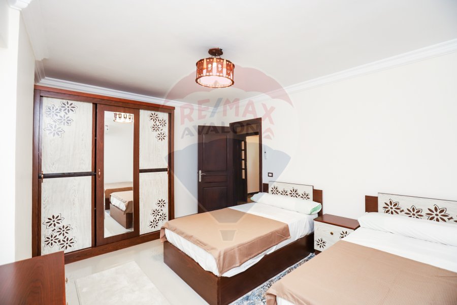 Furnished Apartment for rent 160 m Louran (Elsharawi st - steps from the sea)