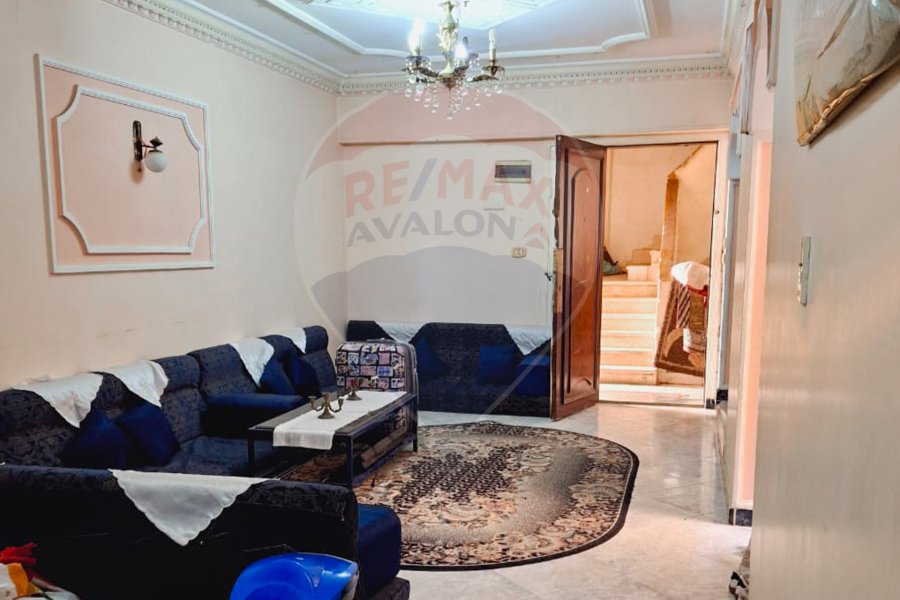 Apartment for sale 150 m Steps from AbuQir St (Behind Arwam Church)