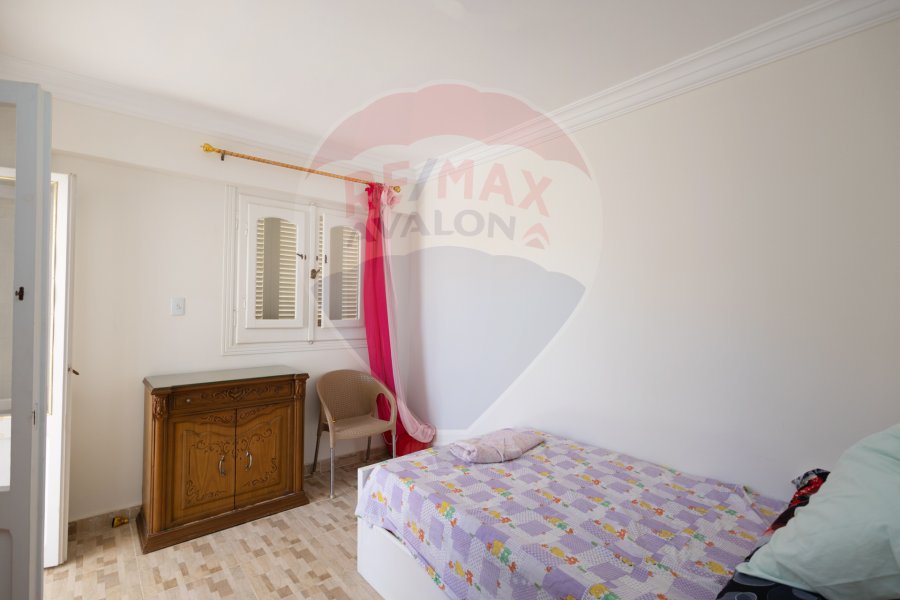 Twin house villa for sale (Horus and Golden Sands) 190m