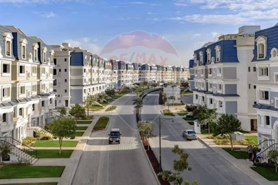 Vilaa For Sale 220 m Mostakbal City (Mountain View)