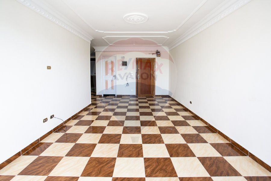 Apartment for rent 200 m Smouha (14 May bridge - open veiw on smouha club)