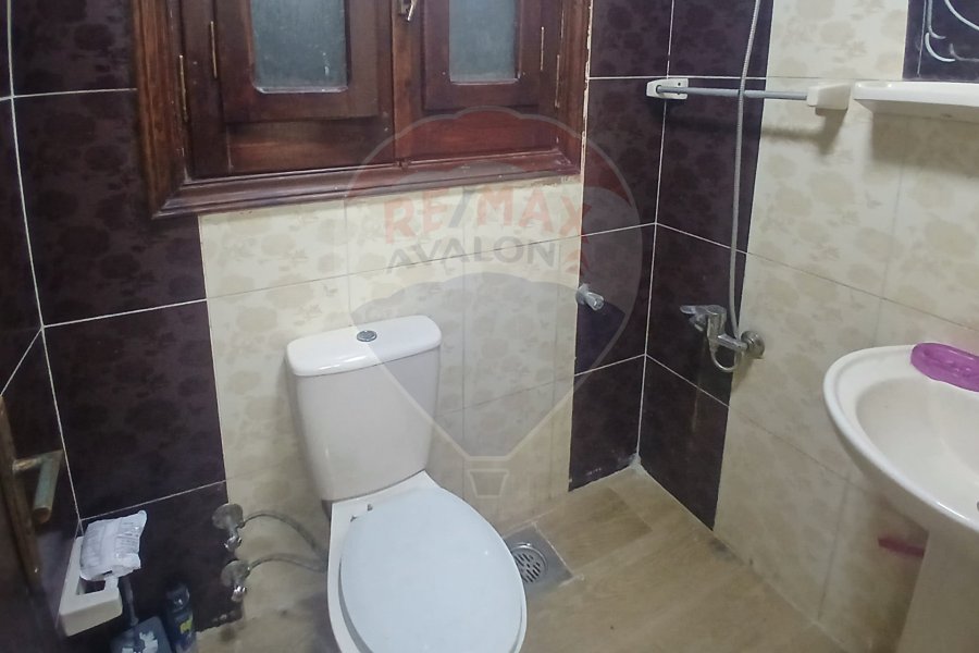Apartment for sale 80 m Sidi Gaber (branching from Abu Qir St.)