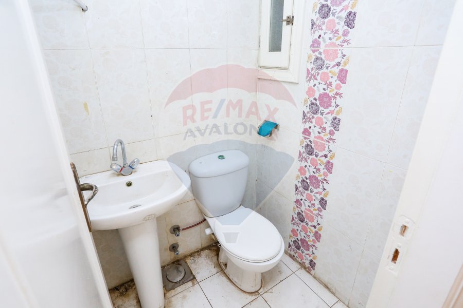 Apartment for Sale 160 m Louran (Steps From Shaarawy st - Abo Qeer St.)