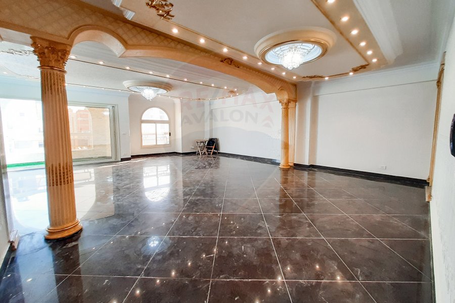 Apartment For Sale 250 m Elebrahmya (Abo Qer Main St.)