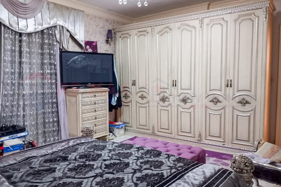 شقة للبيع 180 م شرق سموحة ( بجوار نادي الأتحاد )