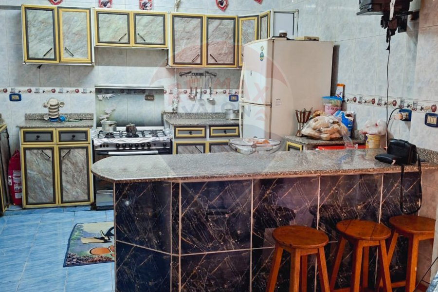 Apartment for sale 150 m Steps from AbuQir St (Behind Arwam Church)