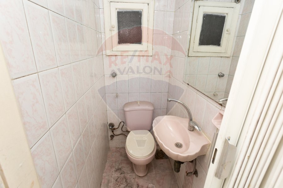 Apartment for sale 160m Miami (Gamal Abdel Nasser Street - in front of the Naval Academy)