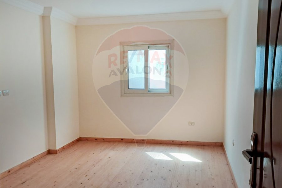 Apartment for rent 181 m Smouha (Edmon Vermon Street)
