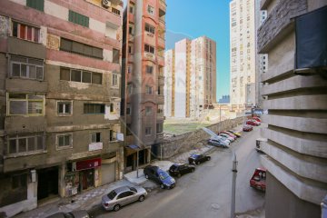 شقة مرخصة للبيع 150 م سيدي بشر (ش خالد ابن الوليد)