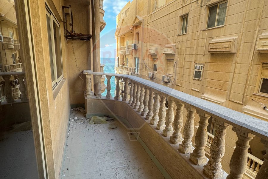 Apartment for sale 170 m Louran (second row of the sea)