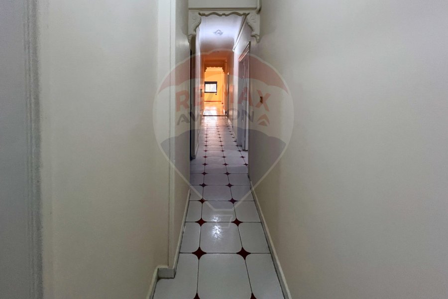 Apartment for rent 240 m Sedi Gaber (Bahaa El Din El Ghatoury St)