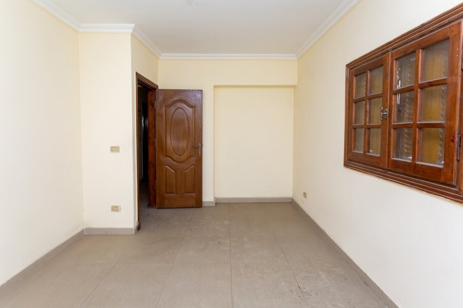 Apartment for sale 135 m Louran (2nd number of the sea)