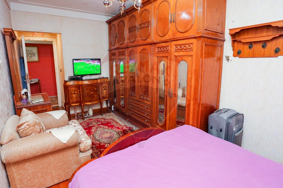 Apartment for sale 140 m Roushdy (Directly on the Teram)