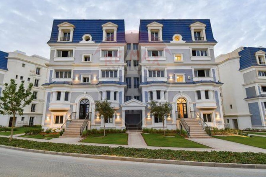Vilaa For Sale 220 m Mostakbal City (Mountain View)