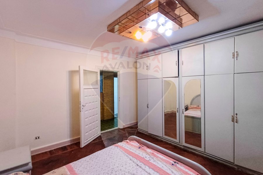 Furnished apartment for rent 180 m Kafr Abdo (near to Al-Limby garden)