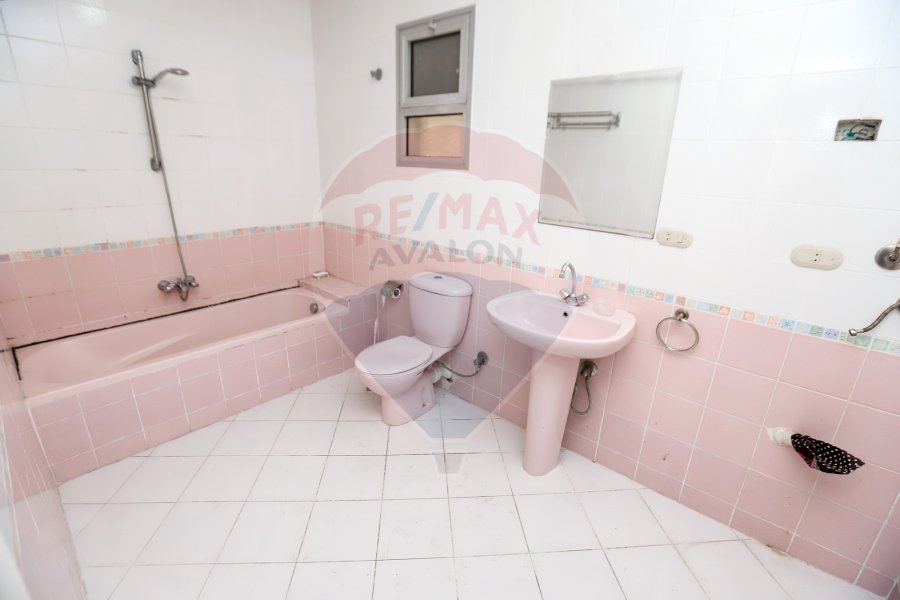 Apartment for sale 194 m Louran (Behind Mansour Palace)