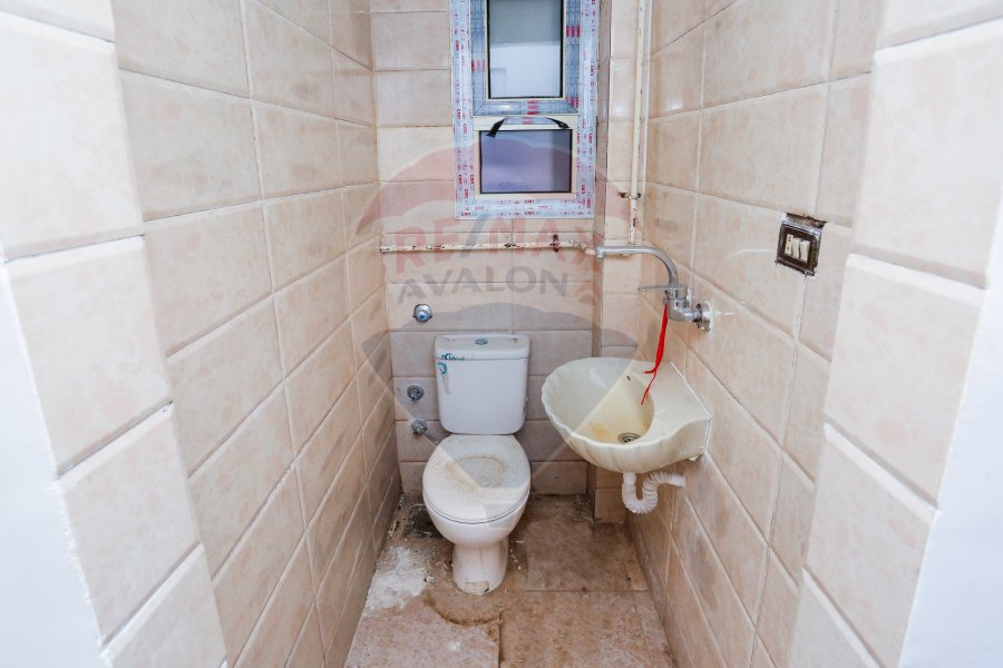 Apartment for sale 135 m Kafr Abdo ( Steps from Kiroseiz Mall Towers.)