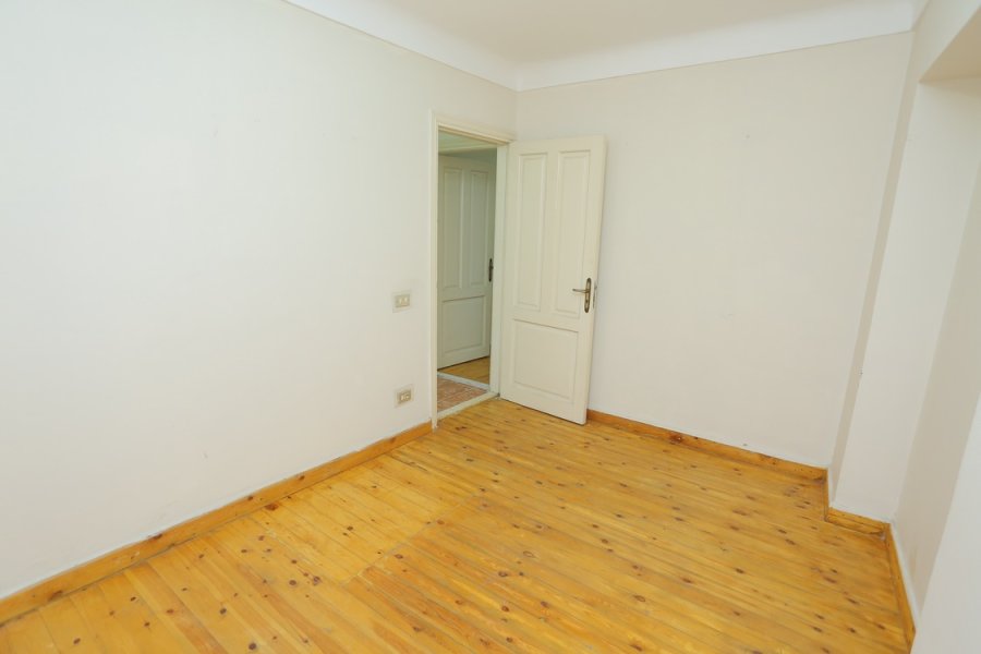 شقة للايجار170م سيدي بشر (محمد نجيب على البحر)