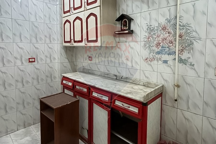 Apartment for rent 110 m Fleming (near the tram station and Abo Qir st.)