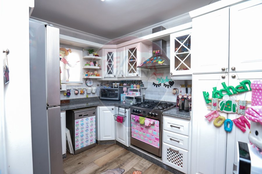 Apartment For Sale 175 m Smouha (Branched From Kamal Eldeen Salah St.)