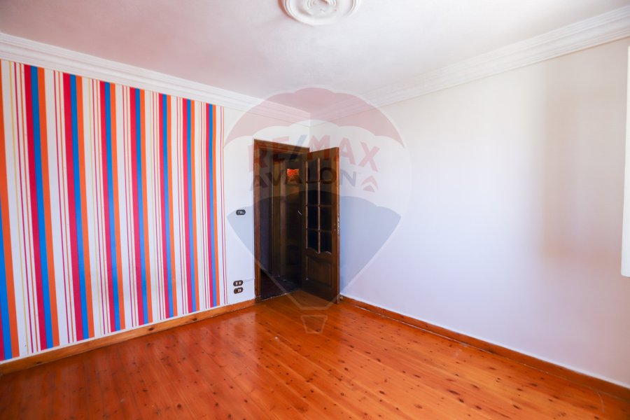 Apartment for sale 160 m Kafr abdou (ismailia St.)