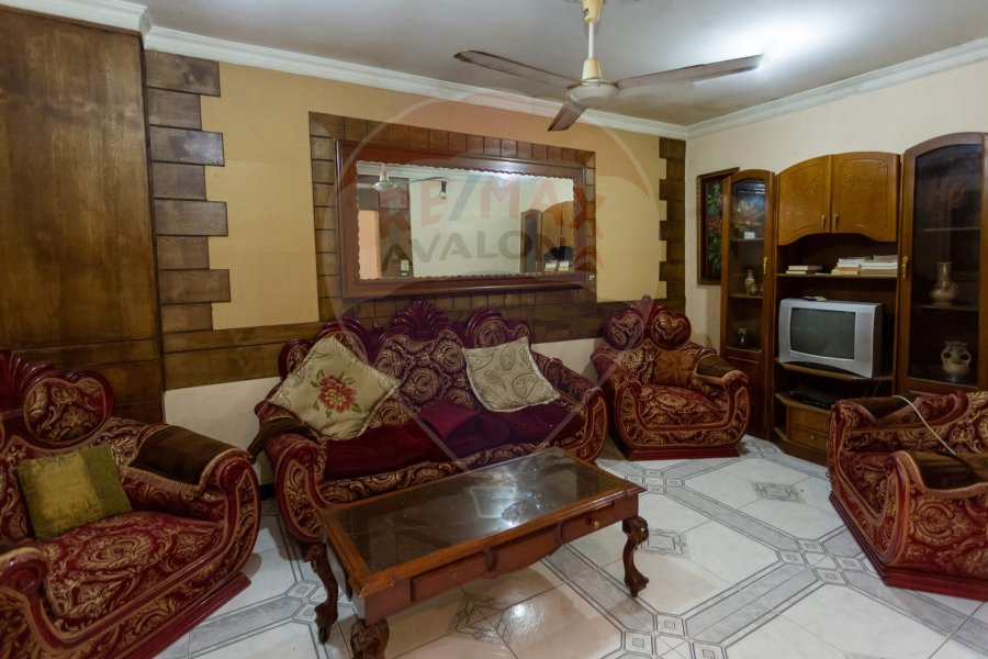 Apartment for sale 100 m Sporting (Port Said St.)