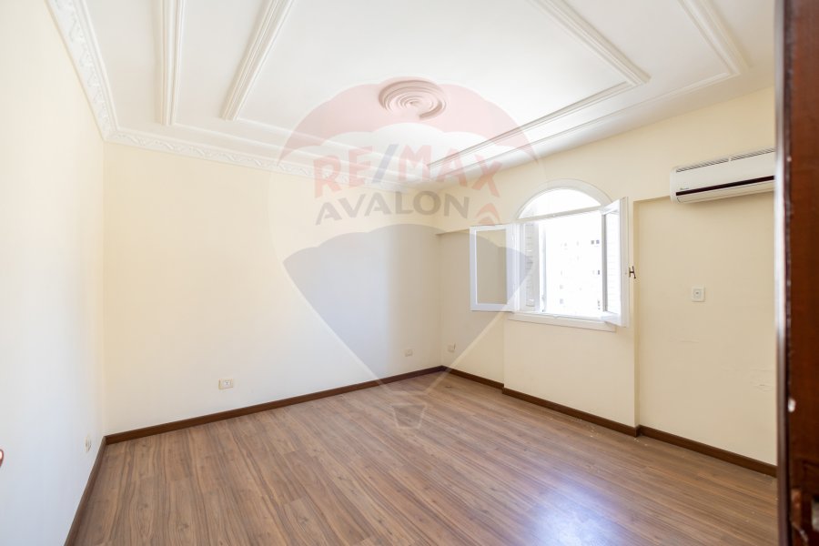 Apartment for sale 130 m Kafr Abdo (Ibrahim ragi St.)