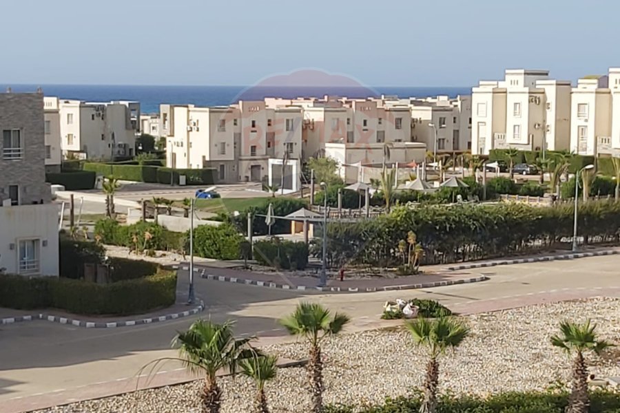 Chalet with roof for sale (Amwaj) 115 m