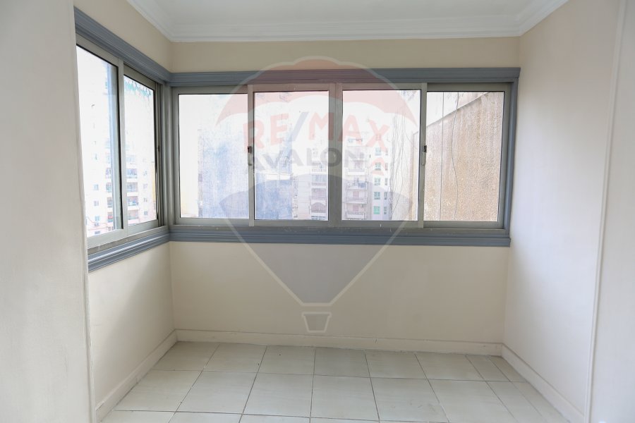 Apartment for sale 100 m San Stefano (Next to Four Season)
