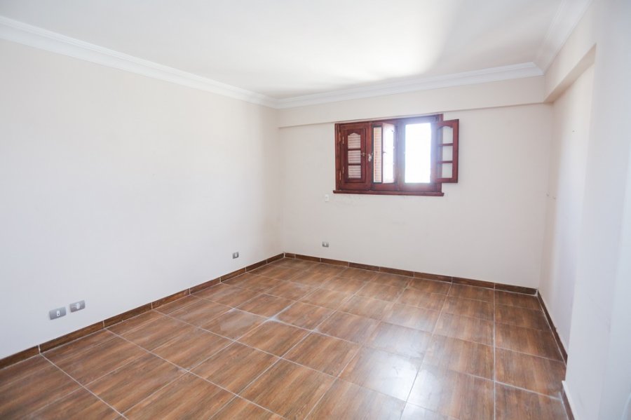 شقة للبيع 185م سموحة  ( كوبري 14 مايو)