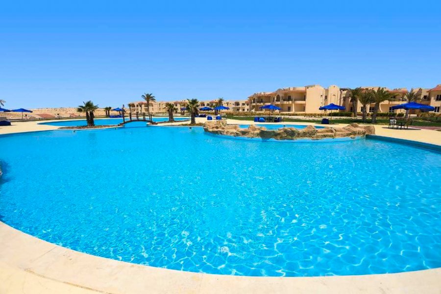 Ground Chalet + Garden for sale (Coral Hills Resort) Ras Al-Hekma 170 m Chalet + 120 m Garden